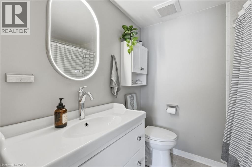 2266 Melissa Crescent, Burlington, Ontario  L7P 3W4 - Photo 21 - 40875048