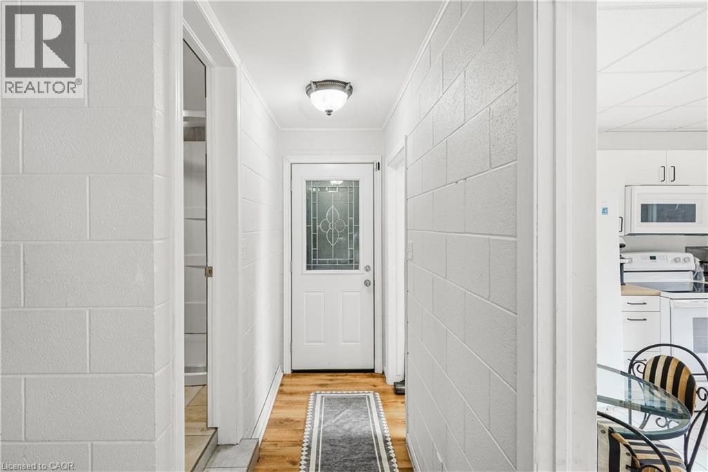 985 East West Line, Niagara-On-The-Lake, Ontario  L0S 1J0 - Photo 20 - 40873162