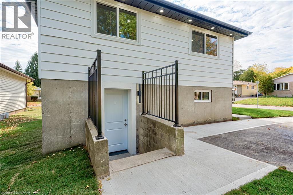 6 Hillside Drive, Kitchener, Ontario  N2E 1R2 - Photo 33 - 40875246