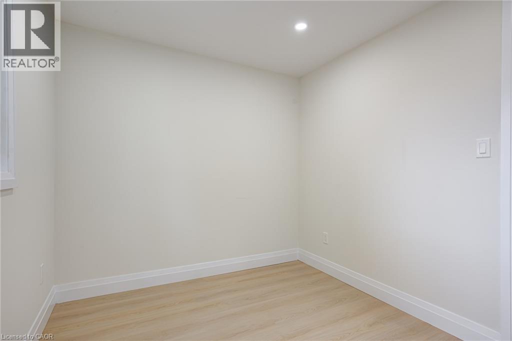 6 Hillside Drive, Kitchener, Ontario  N2E 1R2 - Photo 25 - 40875246