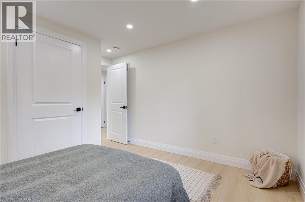 6 Hillside Drive, Kitchener, Ontario  N2E 1R2 - Photo 28 - 40875246