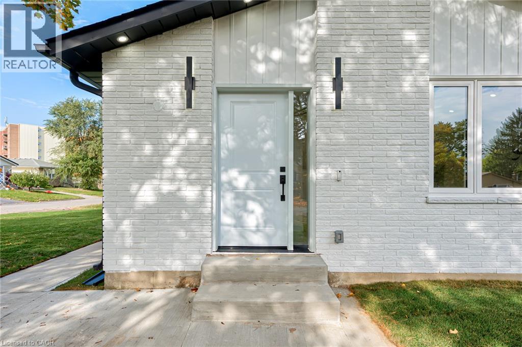 6 Hillside Drive, Kitchener, Ontario  N2E 1R2 - Photo 7 - 40875246