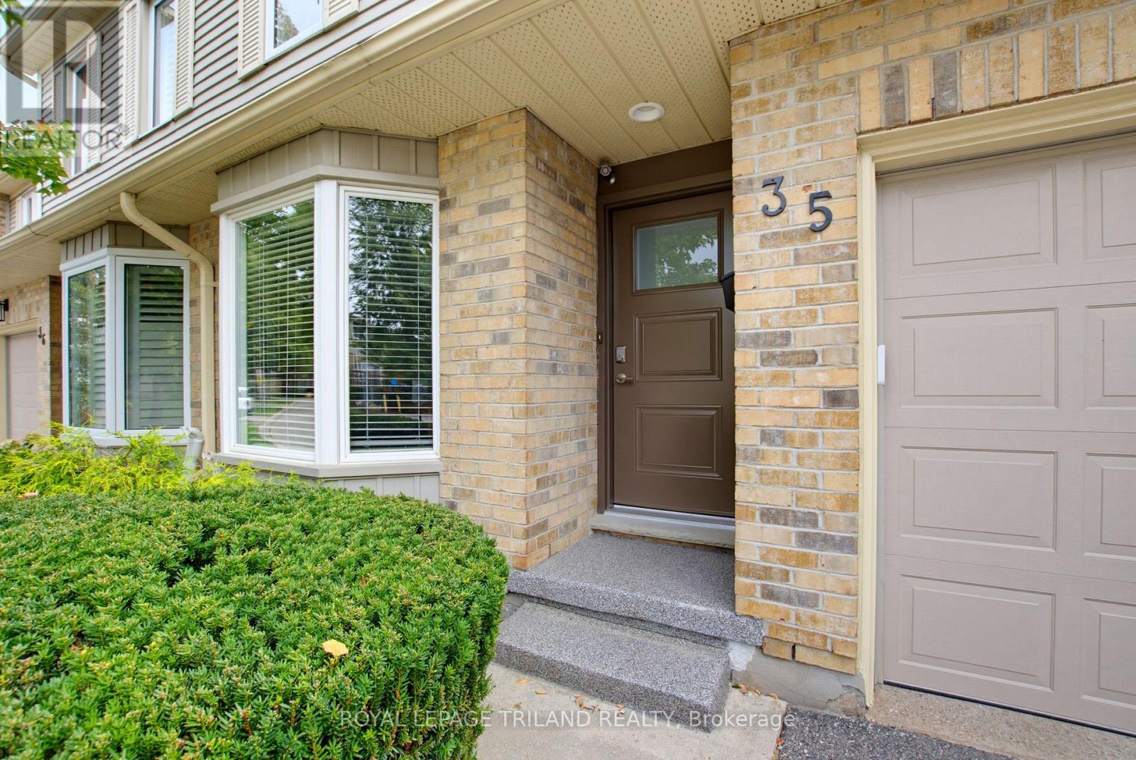 35 - 10 Rossmore Court, London South, Ontario  N6C 6A3 - Photo 4 - X14133342