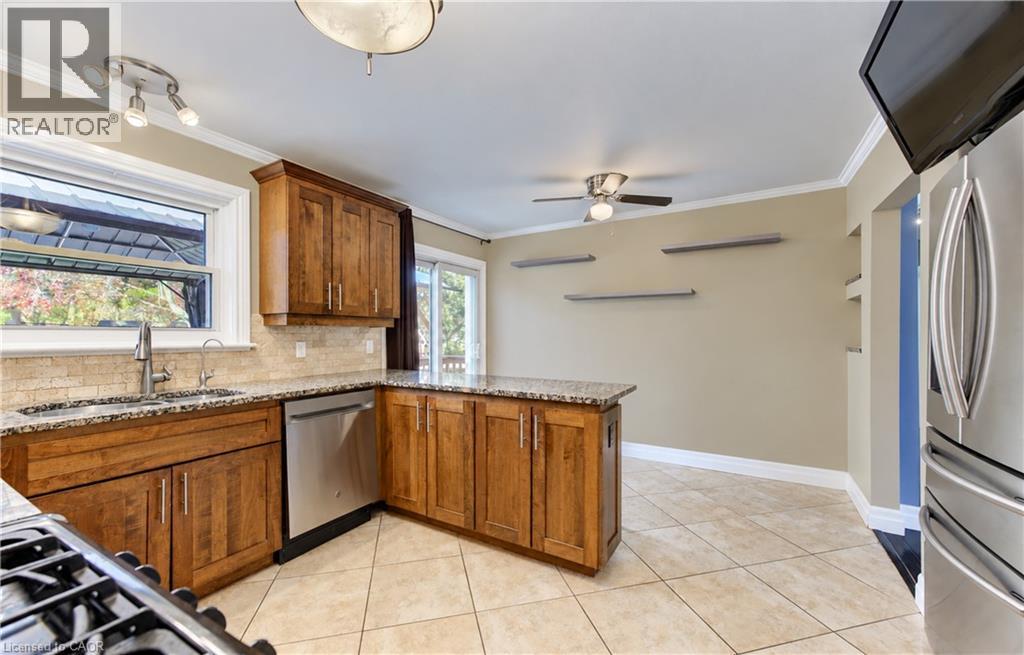 Detached for sale at 16 Snyder Avenue S, Elmira, Woolwich, Ontario, photo 13