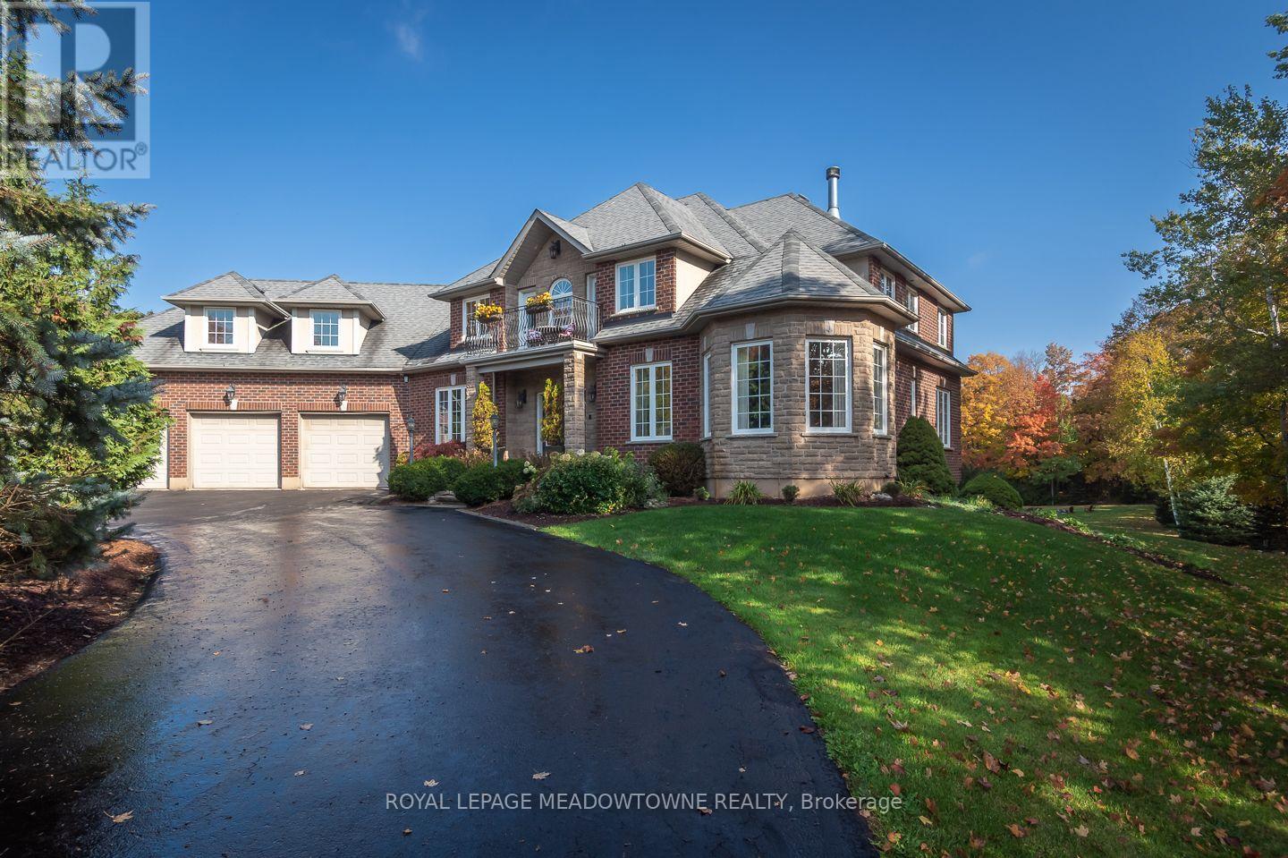 4215 Ennisclare Drive, Milton, Ontario  N0B 2K0 - Photo 43 - W13698120