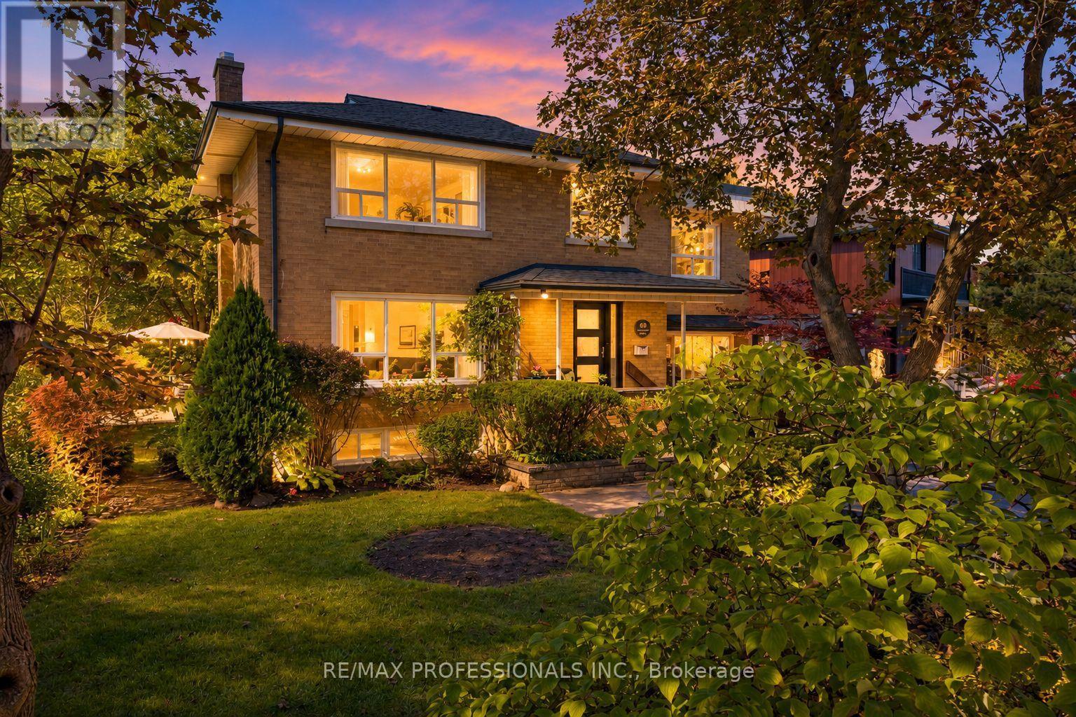 60 FERNALROY BOULEVARD, Toronto, Ontario
