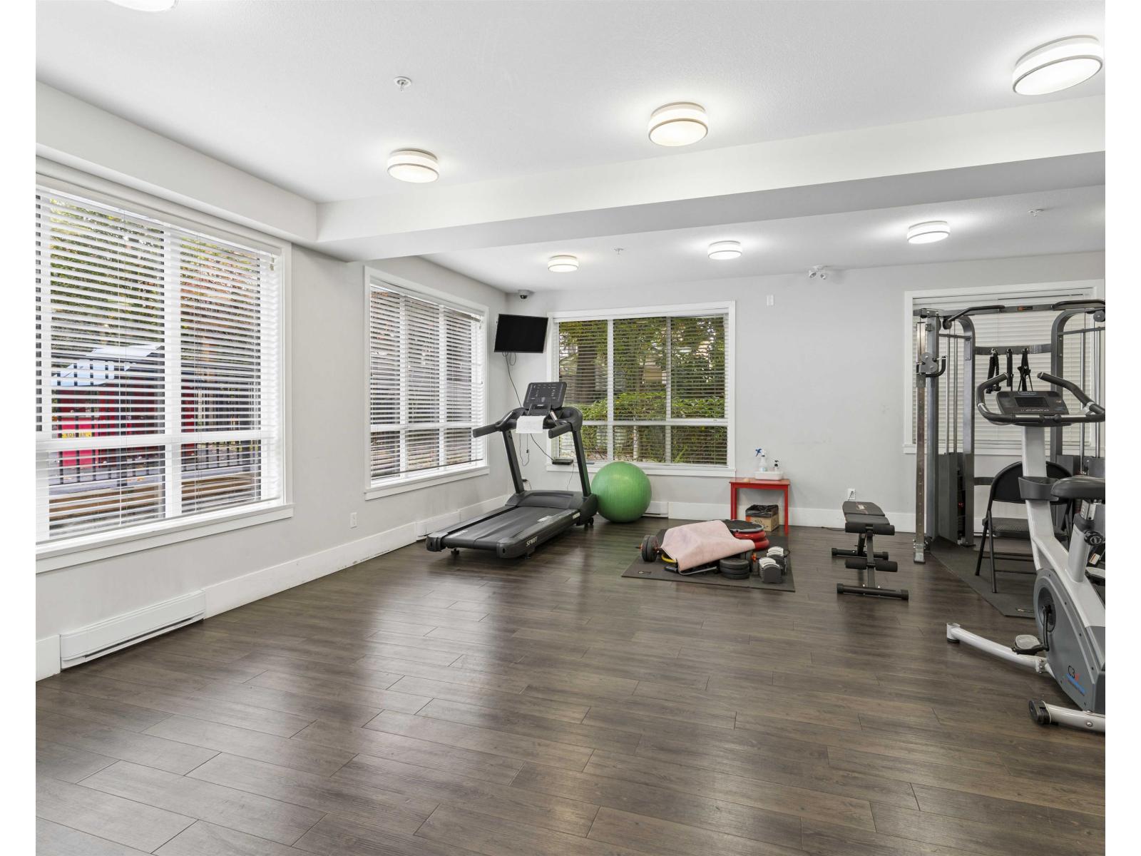 102 10477 154 Street, Surrey, British Columbia  V3R 0C6 - Photo 11 - R3179953