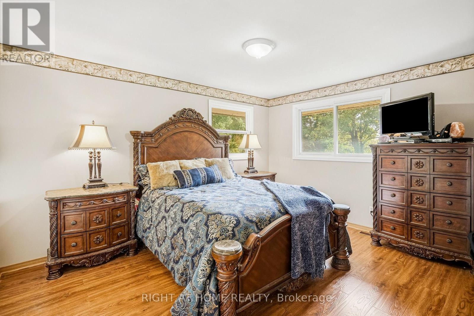 985 East West Line, Niagara-On-The-Lake, Ontario  L0S 1J0 - Photo 16 - X14133352