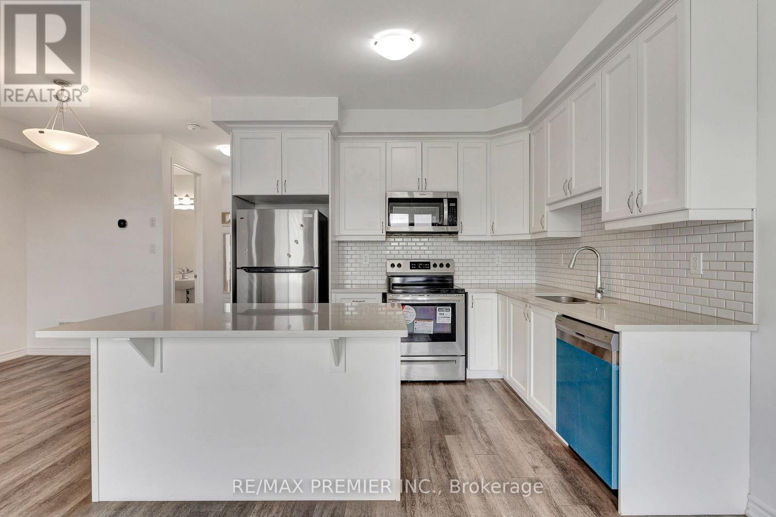 4 Saxony Street, Kitchener, Ontario  N2R 0S3 - Photo 7 - X14133520