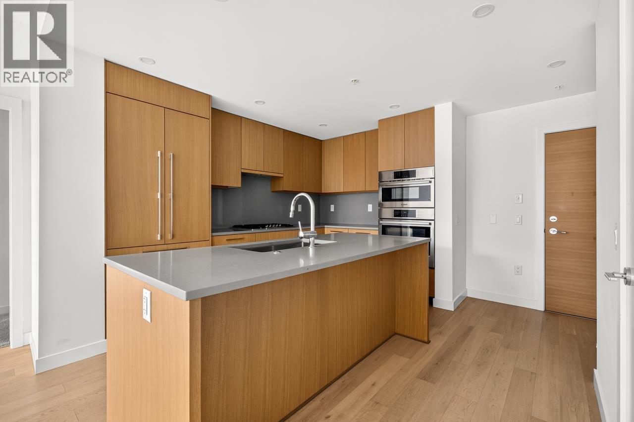 307 4988 CAMBIE STREET