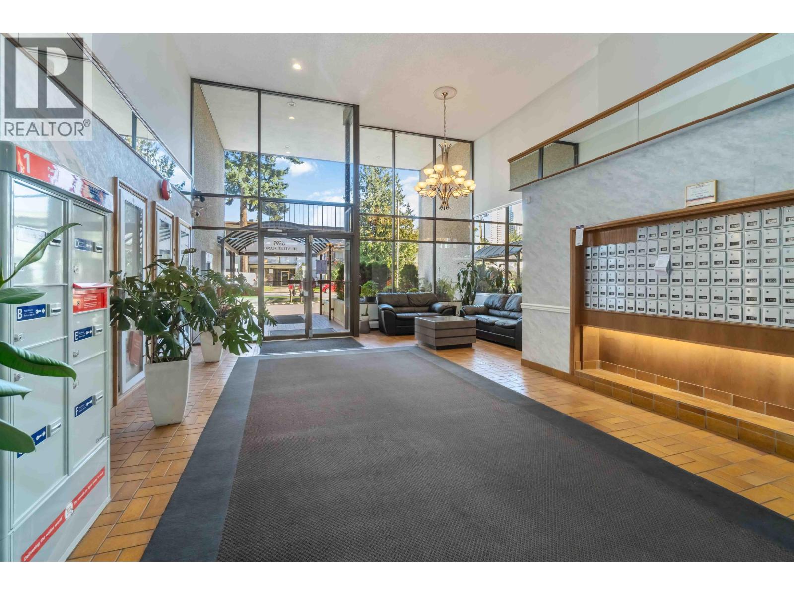 1404 6595 Willingdon Avenue, Burnaby, British Columbia  V5H 4E5 - Photo 10 - R3174723