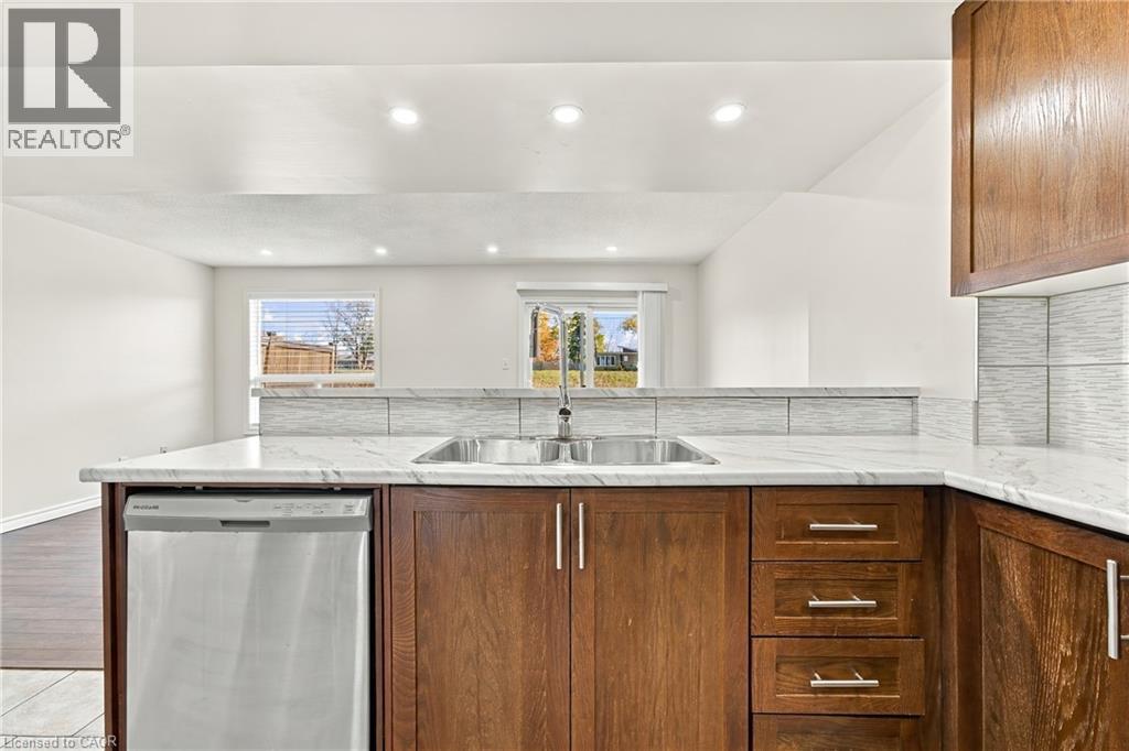 35 Thames Way, Mount Hope, Ontario  L0R 1W0 - Photo 8 - 40874840