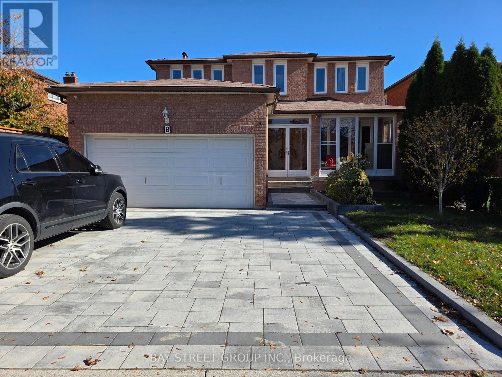 8 PURCELL SQUARE, Toronto, Ontario